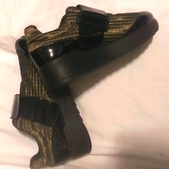 Free The People - Picture 4 of 9